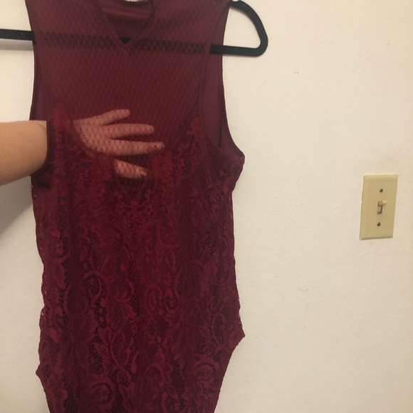 Express small maroon lace bodysuit - Picture 4 of 6
